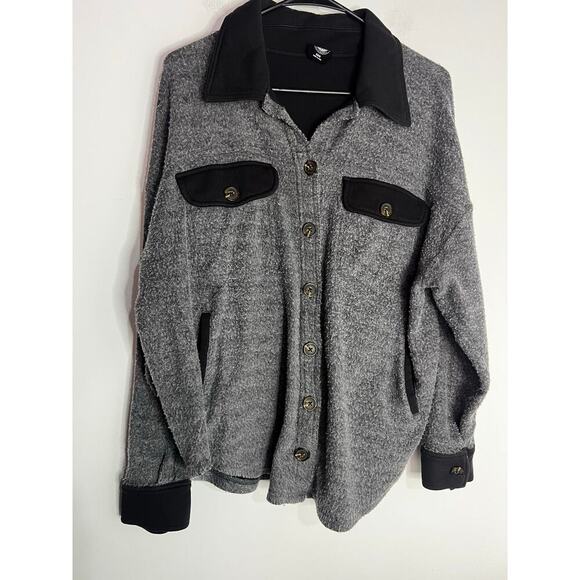 Pacsun Homecoming Button Down Shacket Size XS/S - Picture 2 of 6